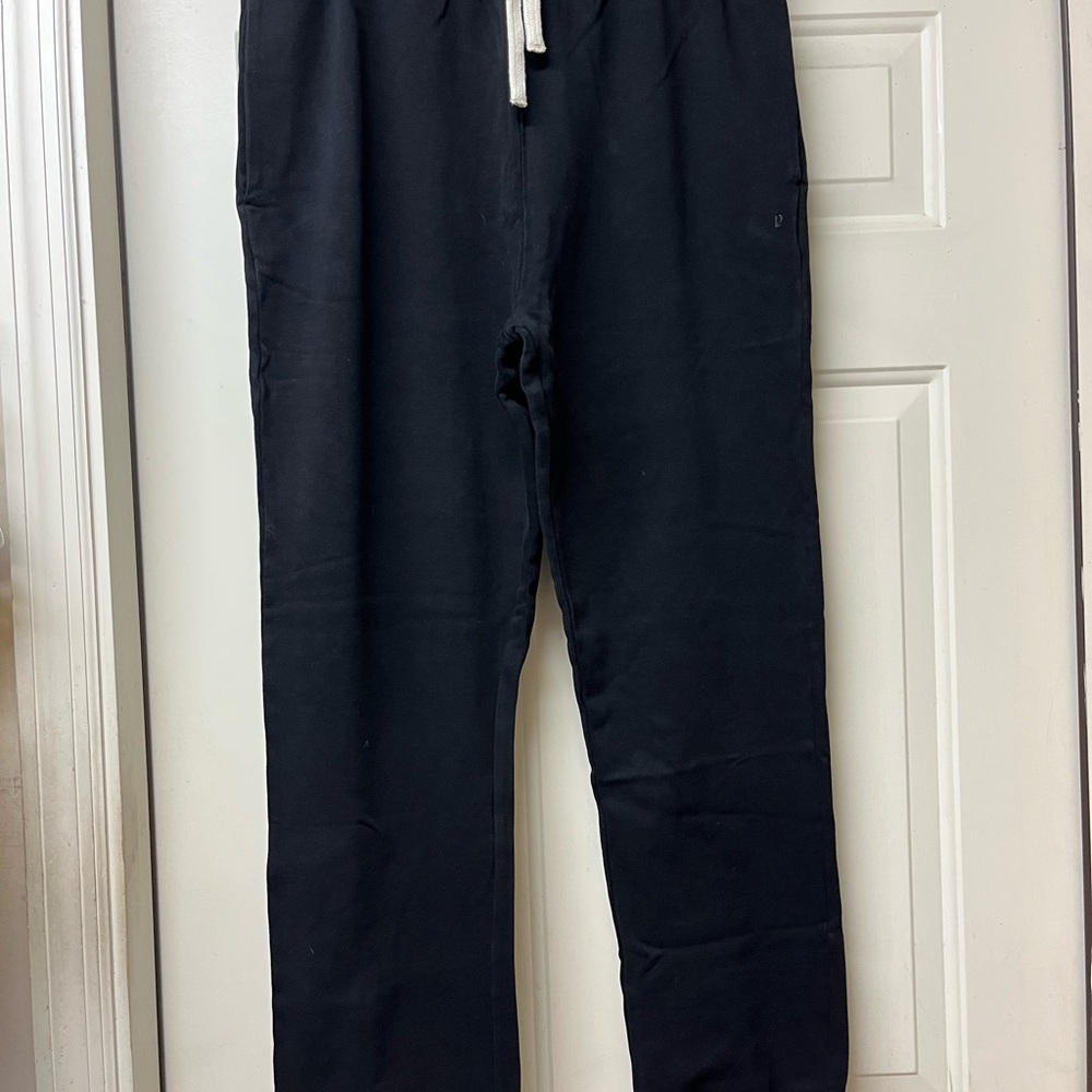 Pact Black Sweatpants with Drawstring Waistband New w/o tags Unisex size M